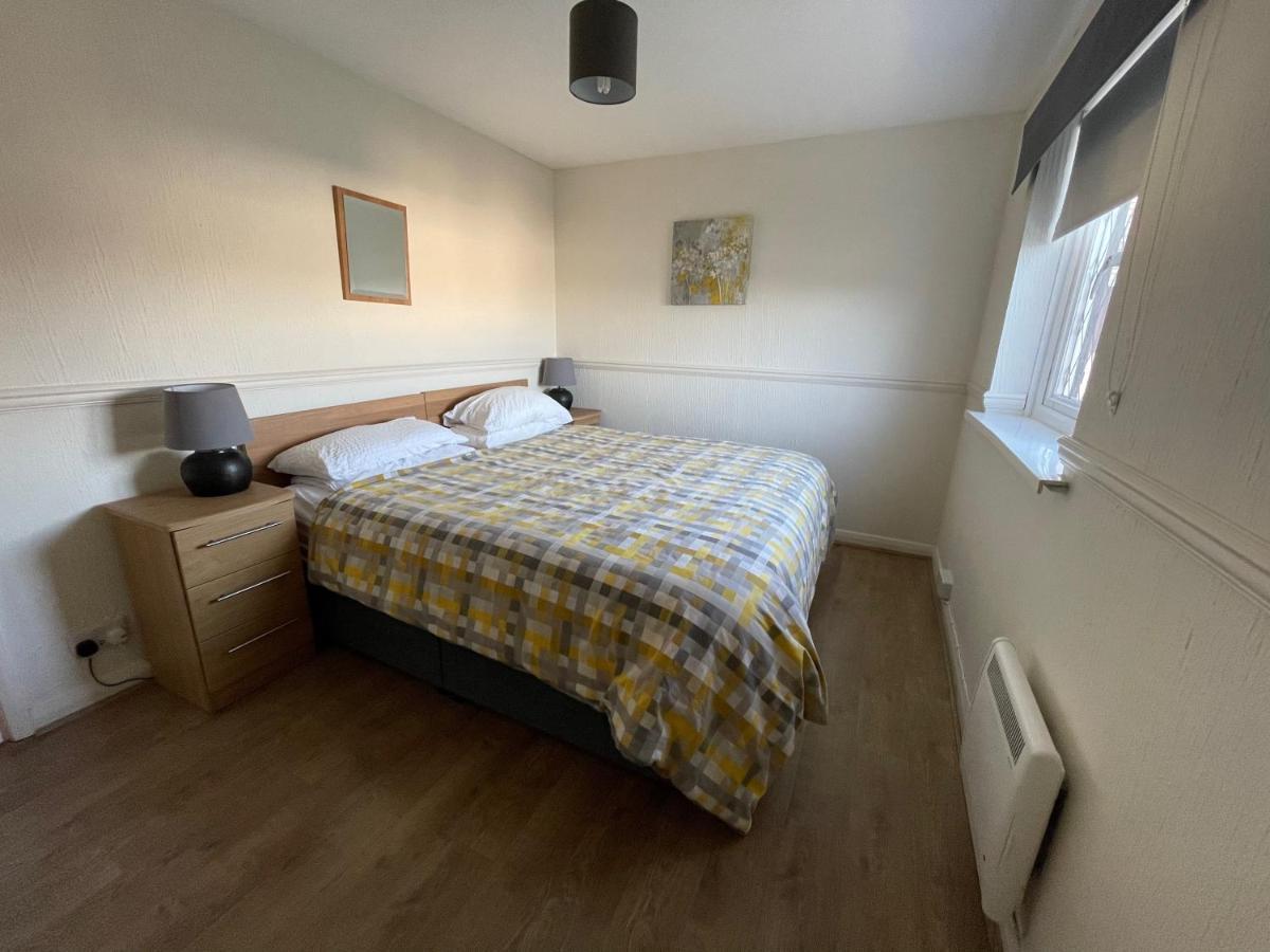 Ivy Tower Cottages Saint Florence エクステリア 写真