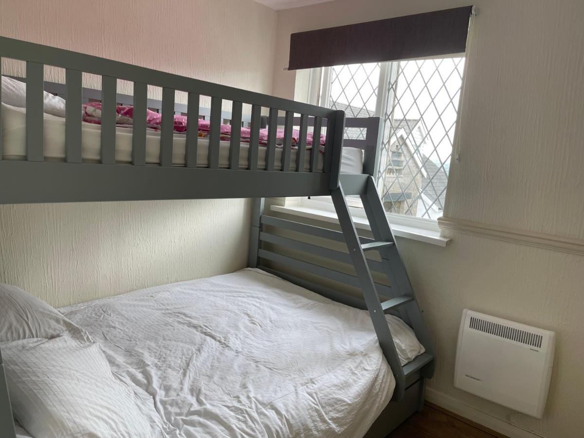 Ivy Tower Cottages Saint Florence エクステリア 写真